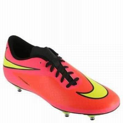 chaussure de foot taille 47